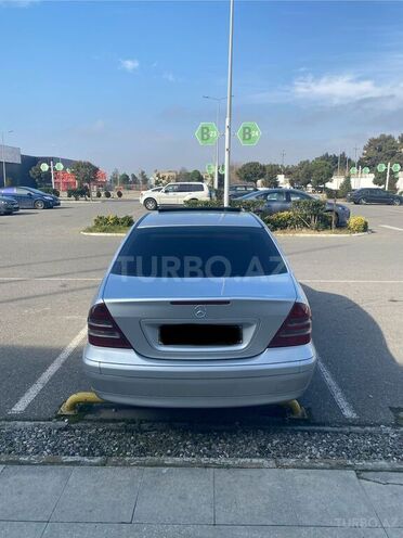 Mercedes C 200 2001, 393,452 km - 2.2 л - Bakı