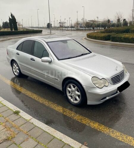 Mercedes C 200 2001, 393,452 km - 2.2 л - Bakı