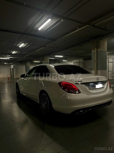 Mercedes C 300 2018, 80,000 km - 2.0 l - Bakı