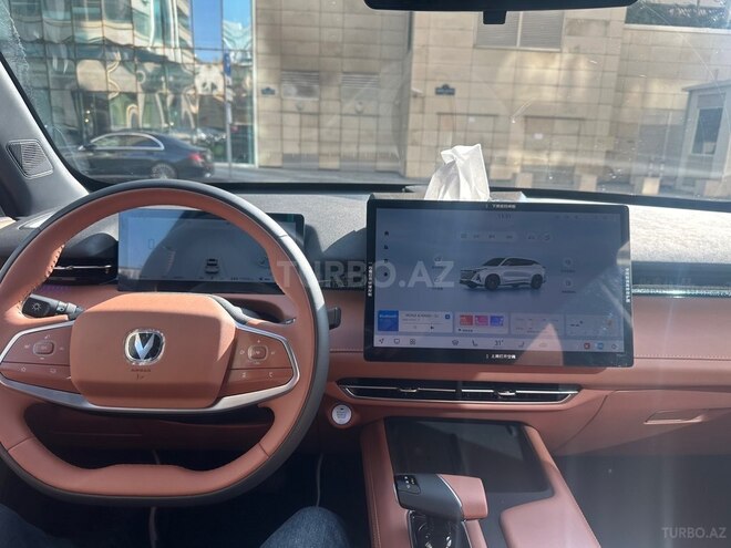 Changan  2025, 15,000 km - 1.5 l - Bakı