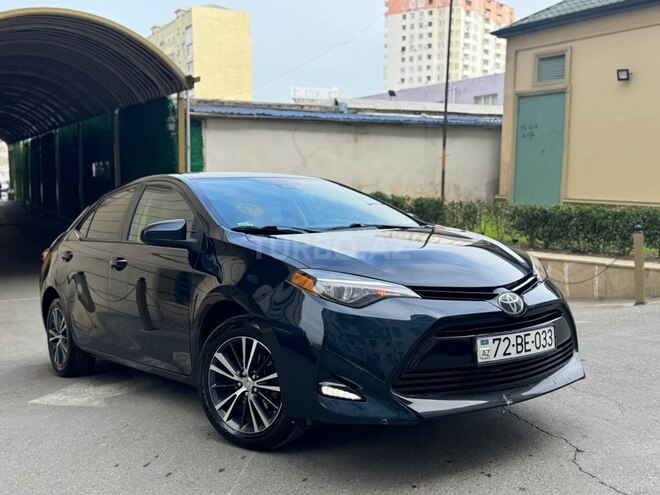 Toyota Corolla 2017, 82,000 km - 1.5 l - Bakı