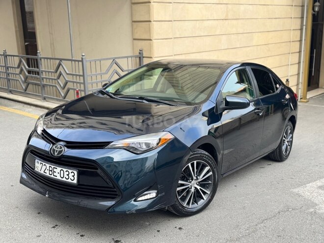Toyota Corolla 2017, 82,000 km - 1.5 l - Bakı