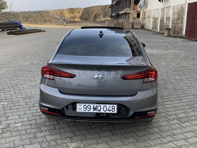 Hyundai Elantra 2019, 128,000 km - 2.0 л - Bakı