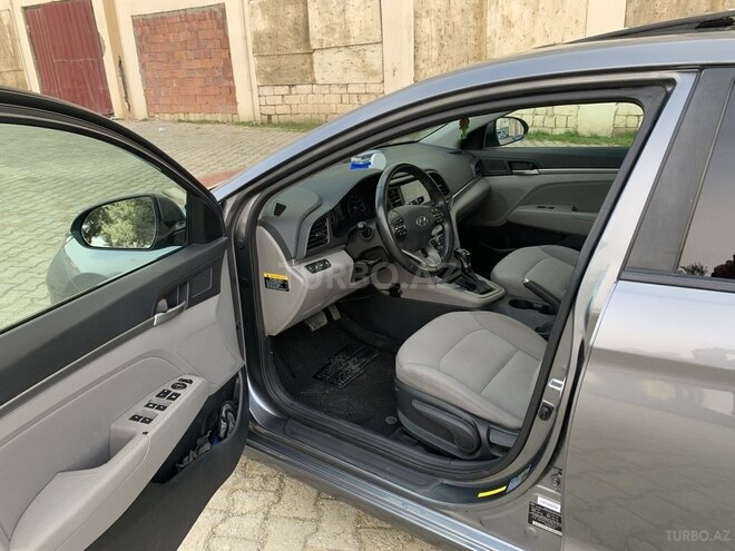 Hyundai Elantra 2019, 128,000 km - 2.0 л - Bakı