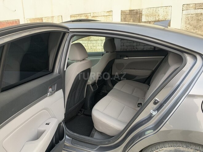 Hyundai Elantra 2019, 128,000 km - 2.0 л - Bakı