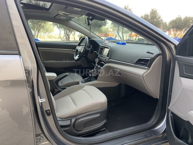 Hyundai Elantra 2019, 128,000 km - 2.0 л - Bakı