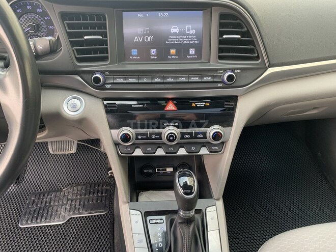 Hyundai Elantra 2019, 128,000 km - 2.0 л - Bakı