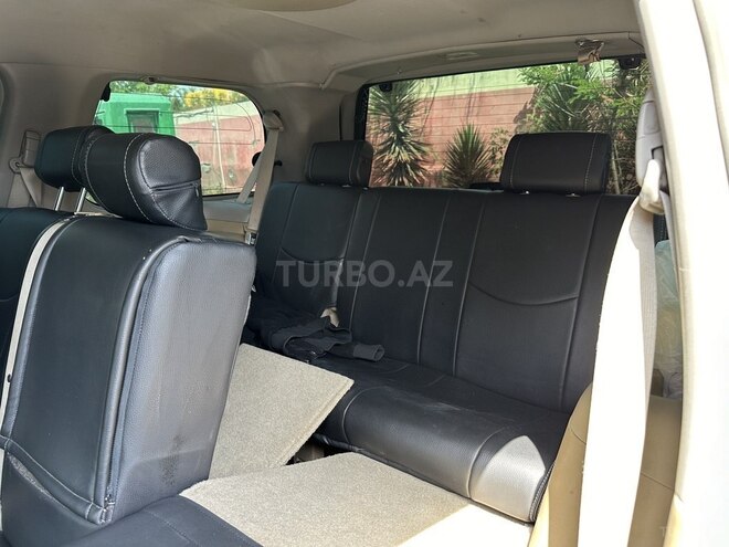 Nissan Armada 2006, 285,000 km - 5.6 l - Bakı