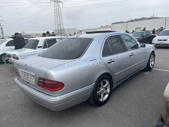Mercedes E 230 1995, 407,242 km - 2.3 l - Sumqayıt