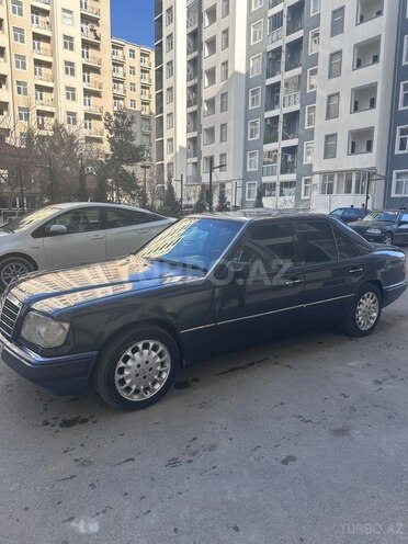 Mercedes E 200 1994, 646,542 km - 2.0 l - Bakı