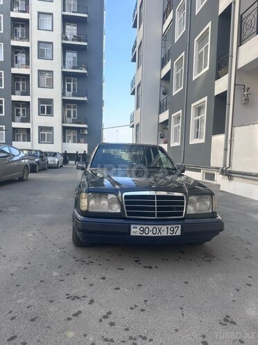 Mercedes E 200 1994, 646,542 km - 2.0 l - Bakı