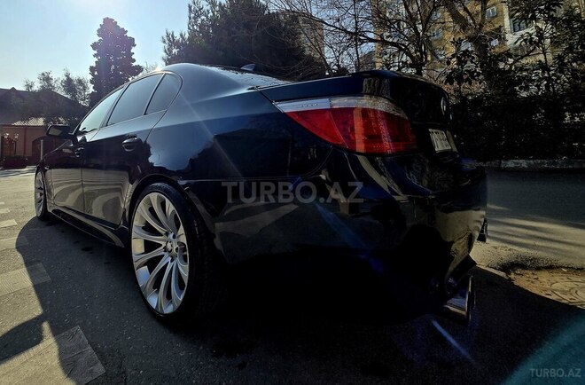 BMW 530 2006, 268,000 km - 3.0 l - Bakı