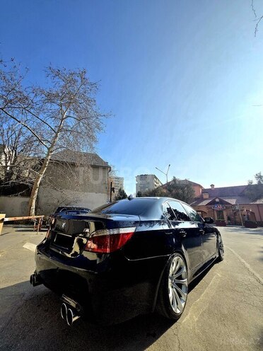 BMW 530 2006, 268,000 km - 3.0 l - Bakı