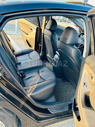 Hyundai Avante 2014, 323,000 km - 1.6 л - Bakı