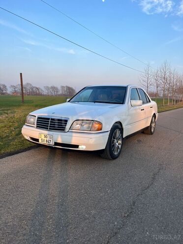 Mercedes C 230 1996, 340,000 km - 2.3 l - Masallı