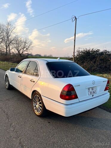 Mercedes C 230 1996, 340,000 km - 2.3 l - Masallı