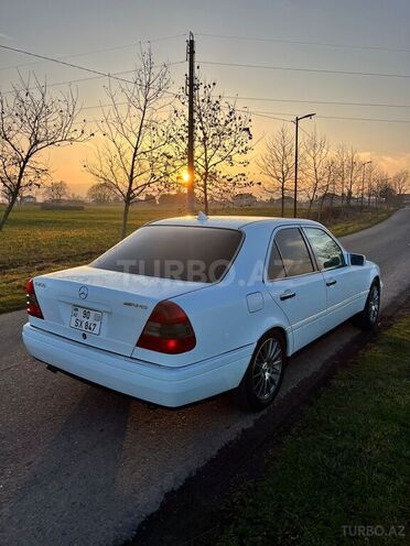 Mercedes C 230 1996, 340,000 km - 2.3 l - Masallı