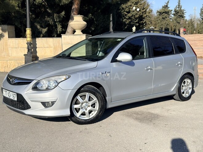 Hyundai i30 2010, 262,000 km - 1.4 l - Şamaxı
