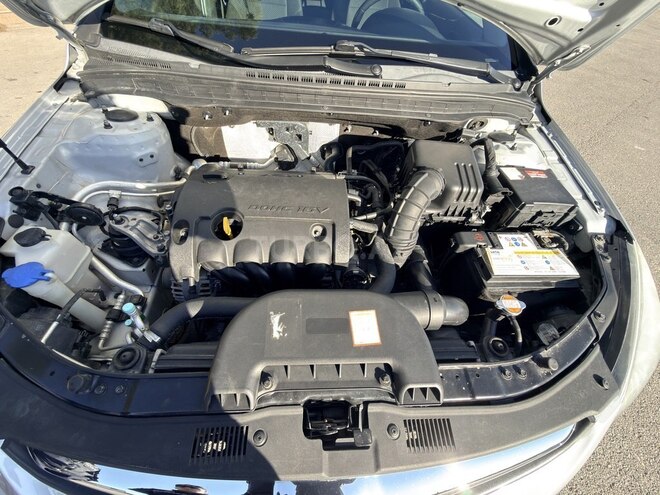 Hyundai i30 2010, 262,000 km - 1.4 l - Şamaxı