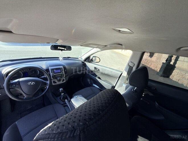 Hyundai i30 2010, 262,000 km - 1.4 l - Şamaxı