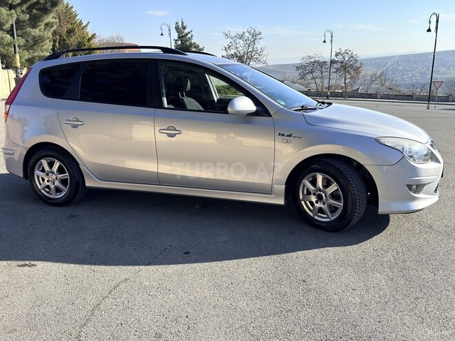 Hyundai i30 2010, 262,000 km - 1.4 l - Şamaxı