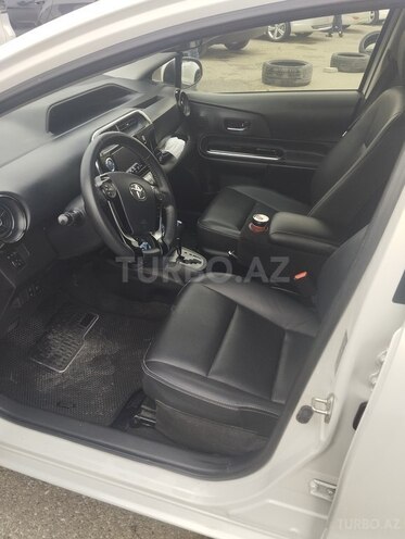 Toyota Aqua 2019, 128,200 km - 1.5 l - Bakı