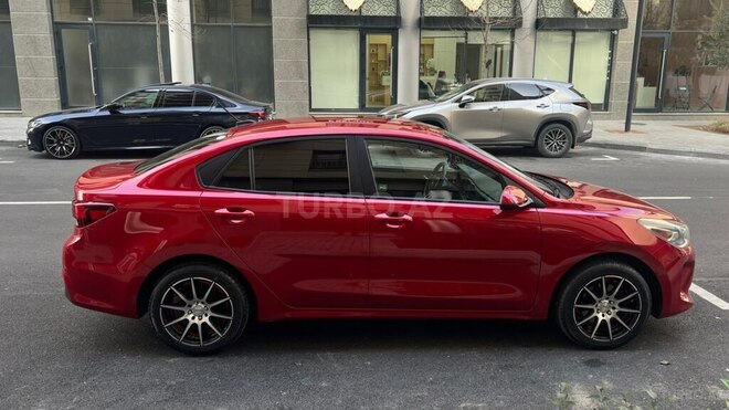Kia Rio 2018, 232,000 km - 1.6 l - Bakı