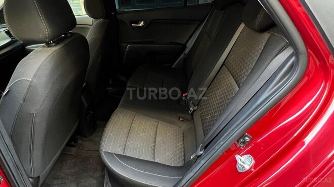 Kia Rio 2018, 232,000 km - 1.6 l - Bakı