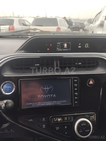 Toyota Aqua 2019, 128,200 km - 1.5 l - Bakı