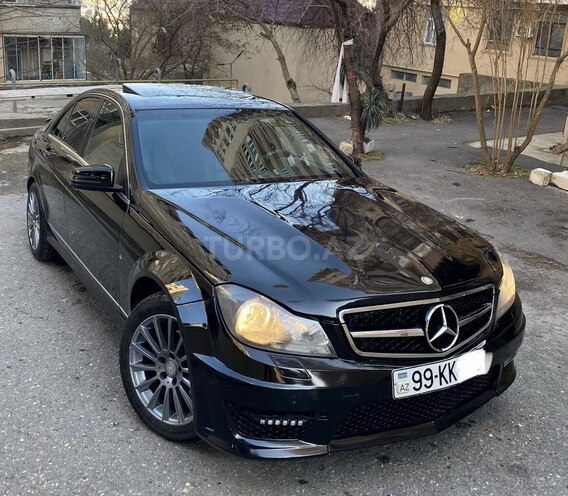 Mercedes C 300 4MATIC 2011, 224,500 km - 3.0 l - Ağsu