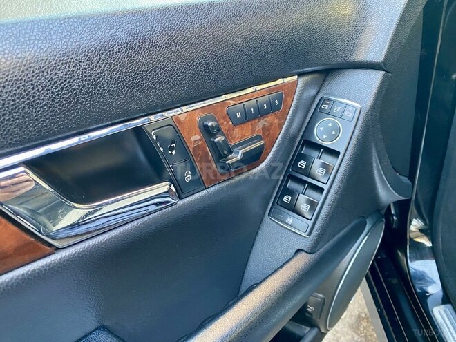 Mercedes C 300 4MATIC 2011, 224,500 km - 3.0 l - Ağsu
