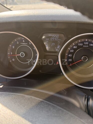 Hyundai Elantra 2011, 129,465 km - 1.8 l - Bakı