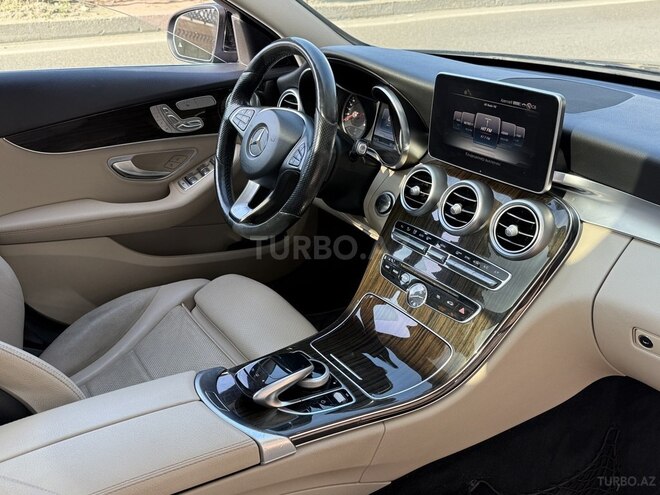 Mercedes C 300 4MATIC 2016, 145,000 km - 2.0 l - Bakı