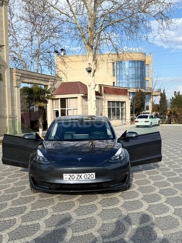 Tesla Model 3 2022, 50,000 km - 0.0 l - Gəncə