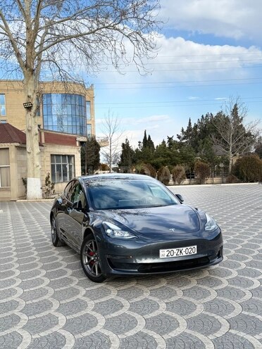 Tesla Model 3 2022, 50,000 km - 0.0 l - Gəncə