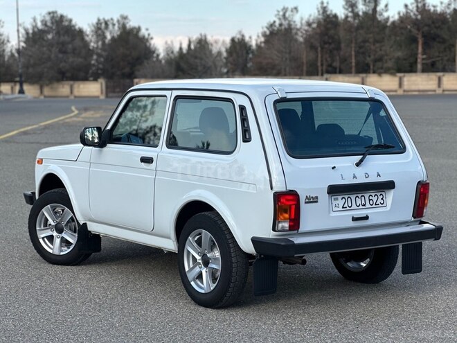 LADA (VAZ) Niva 2025, 27,000 km - 1.7 л - Gəncə
