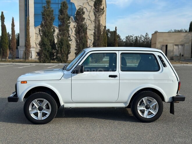 LADA (VAZ) Niva 2025, 27,000 km - 1.7 л - Gəncə