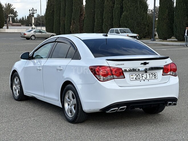 Chevrolet Cruze 2013, 299,000 km - 1.4 l - Gəncə