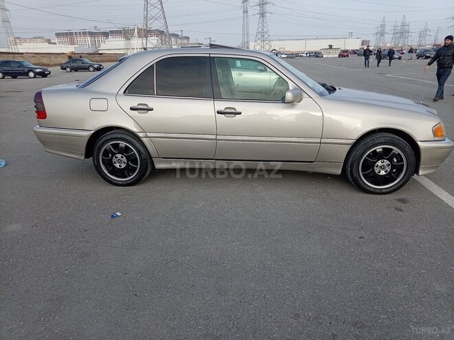 Mercedes C 230 1998, 439,351 km - 2.3 л - Kürdəmir