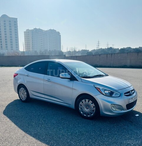 Hyundai Accent 2017, 129,105 km - 1.6 l - Bakı