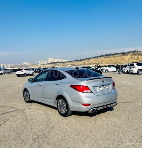 Hyundai Accent 2017, 129,105 km - 1.6 l - Bakı