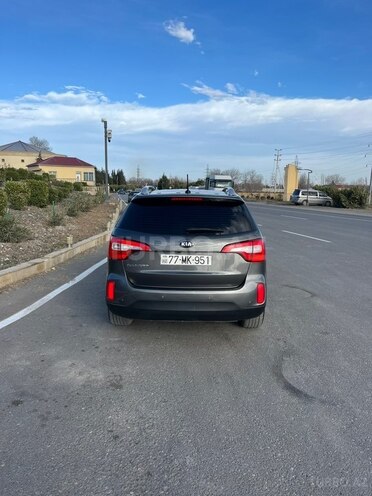 Kia Sorento-7