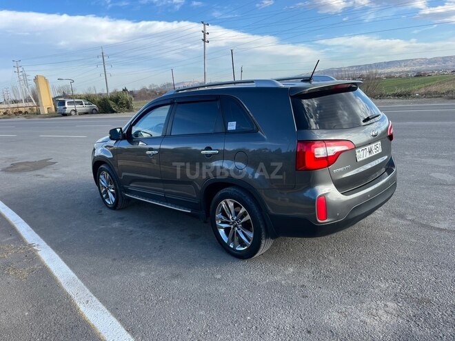 Kia Sorento-6