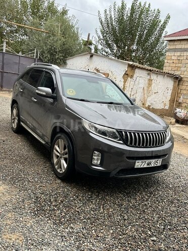 Kia Sorento-16