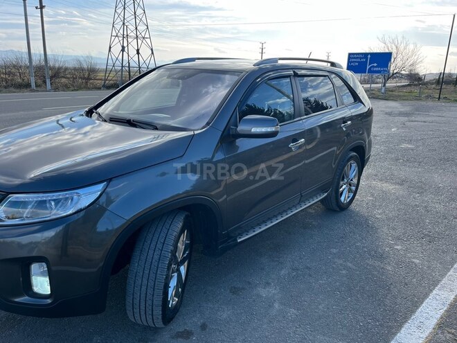 Kia Sorento-9