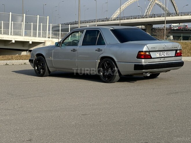 Mercedes 220 E 1995, 382,000 km - 2.2 l - Bakı