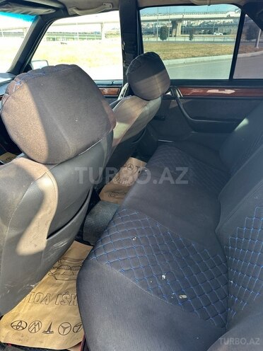 Mercedes 220 E 1995, 382,000 km - 2.2 l - Bakı
