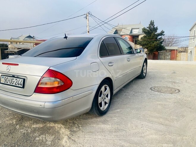 Mercedes E 240 2002, 325,000 km - 2.6 l - Bakı