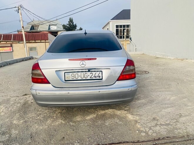 Mercedes E 240 2002, 325,000 km - 2.6 l - Bakı