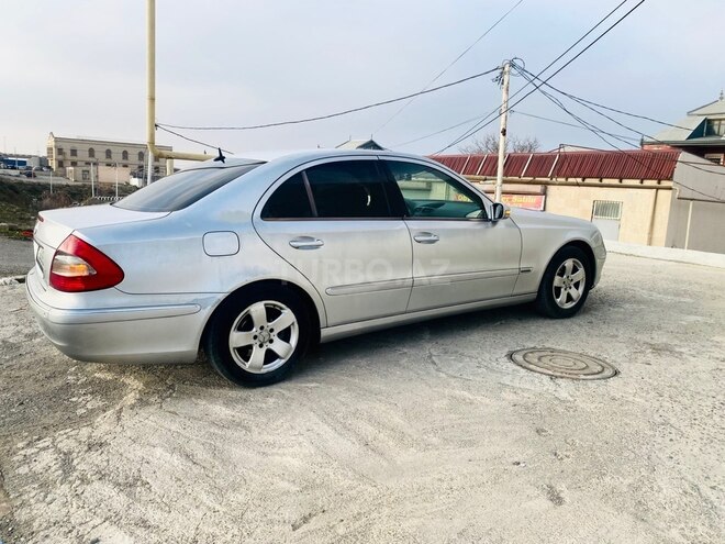 Mercedes E 240 2002, 325,000 km - 2.6 l - Bakı